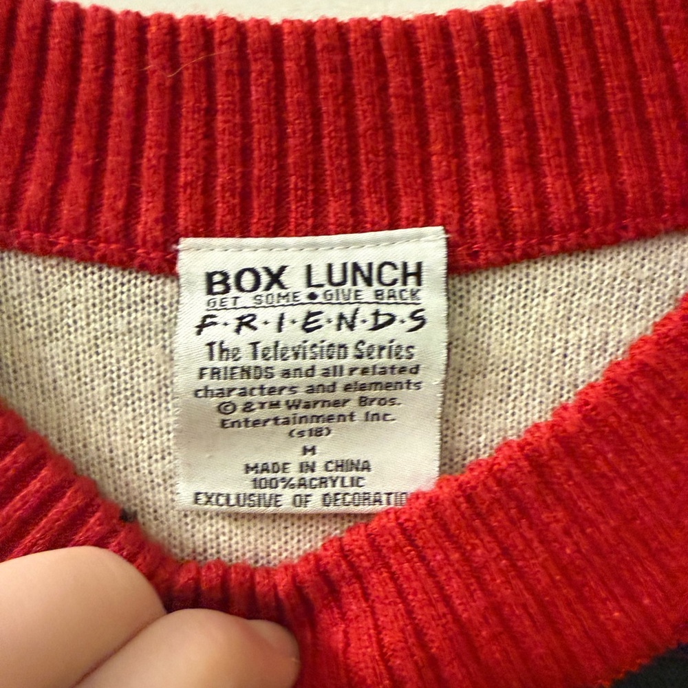 Vintage Box Lunch Friends‎ Themed Christmas Sweater Size Medium - Picture 2 of 3